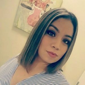 Meet your Posher, Noemi